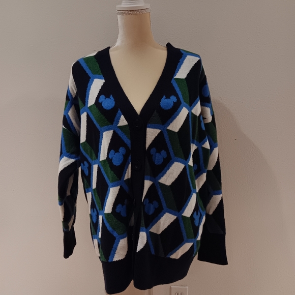 ZARA Disney Mickey Mouse Sweater - Picture 11 of 11